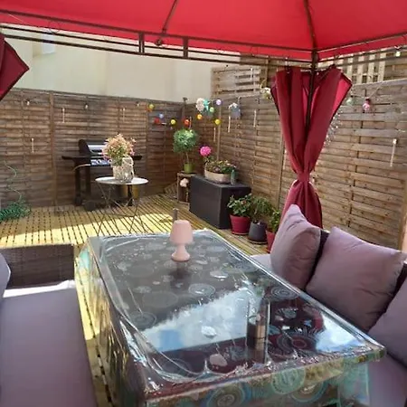 Maison Cosy Avec Possibilite De Massage Individuel Daire