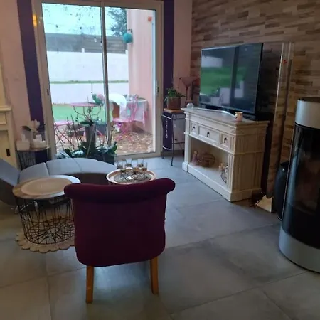 Maison Cosy Avec Possibilite De Massage Individuel Daire *